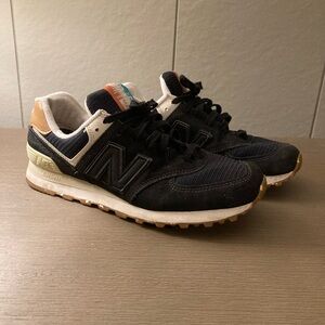 New Balance Black and Tan Sneakers